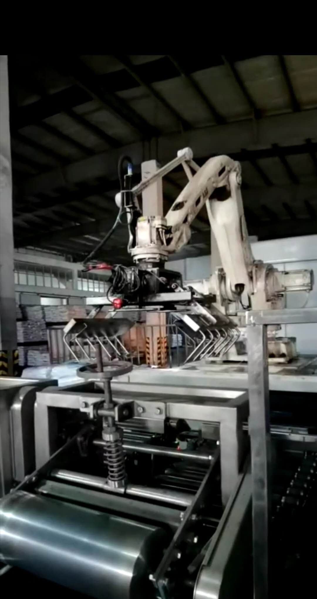 码垛机器人案例1.jpg